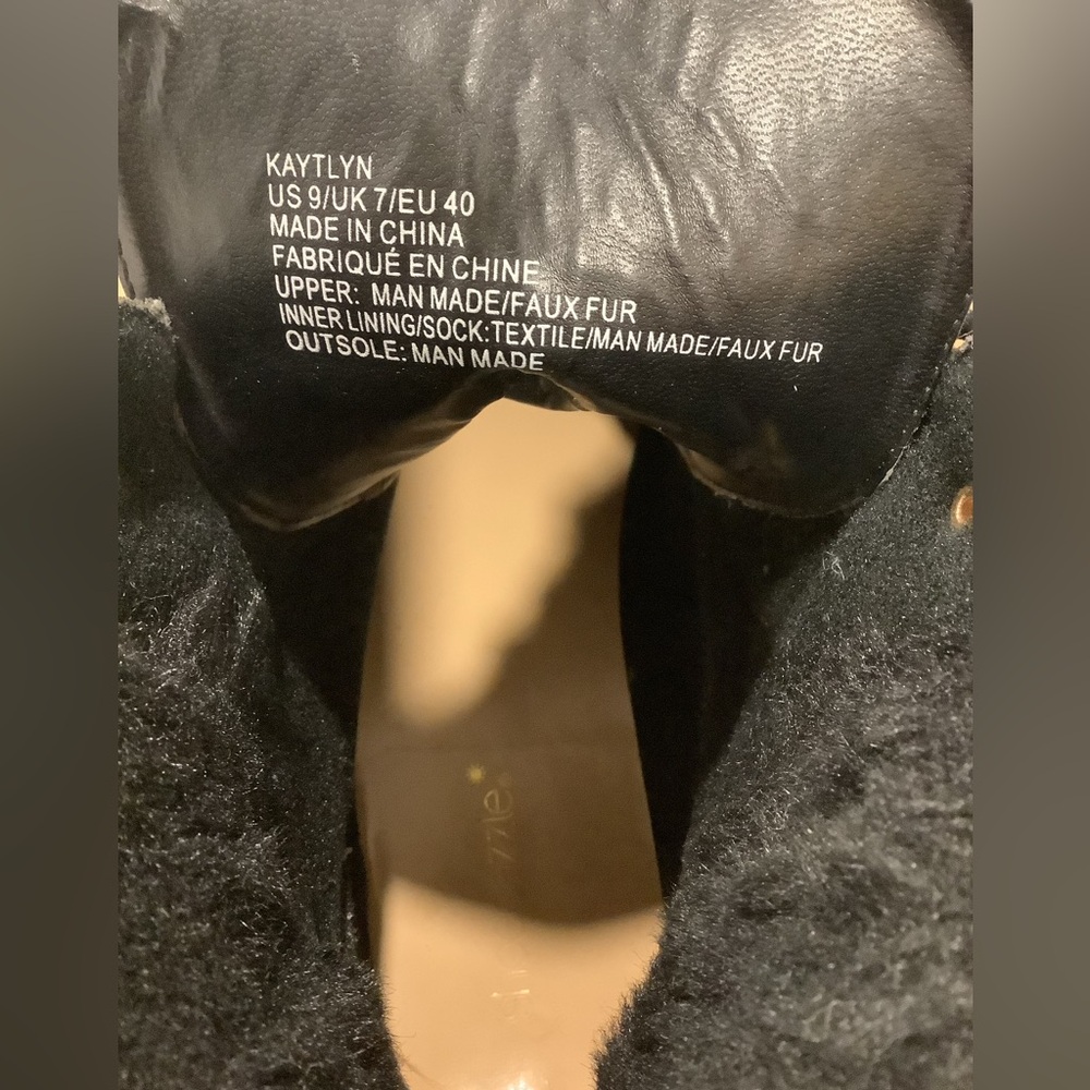 ShoeDazzle Kaytlyn Women's Black Fur-Lined Lace-up Boots Size 9 - Picture 8 of 8
